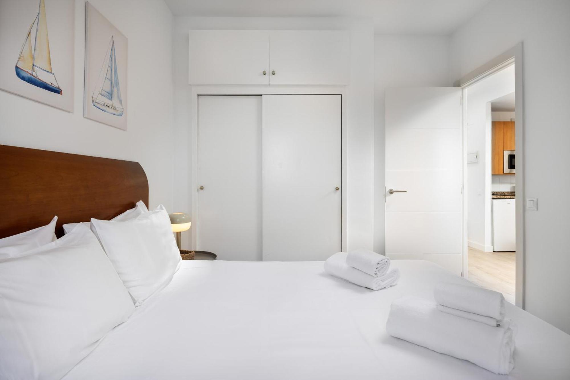 Benalbeach Premium Apartments By Alfresco Stays 贝纳尔马德纳 外观 照片