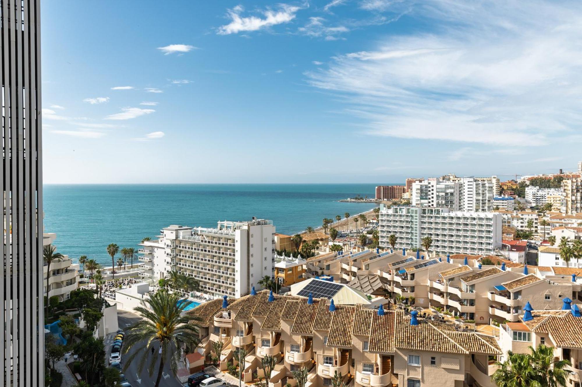 Benalbeach Premium Apartments By Alfresco Stays 贝纳尔马德纳 外观 照片