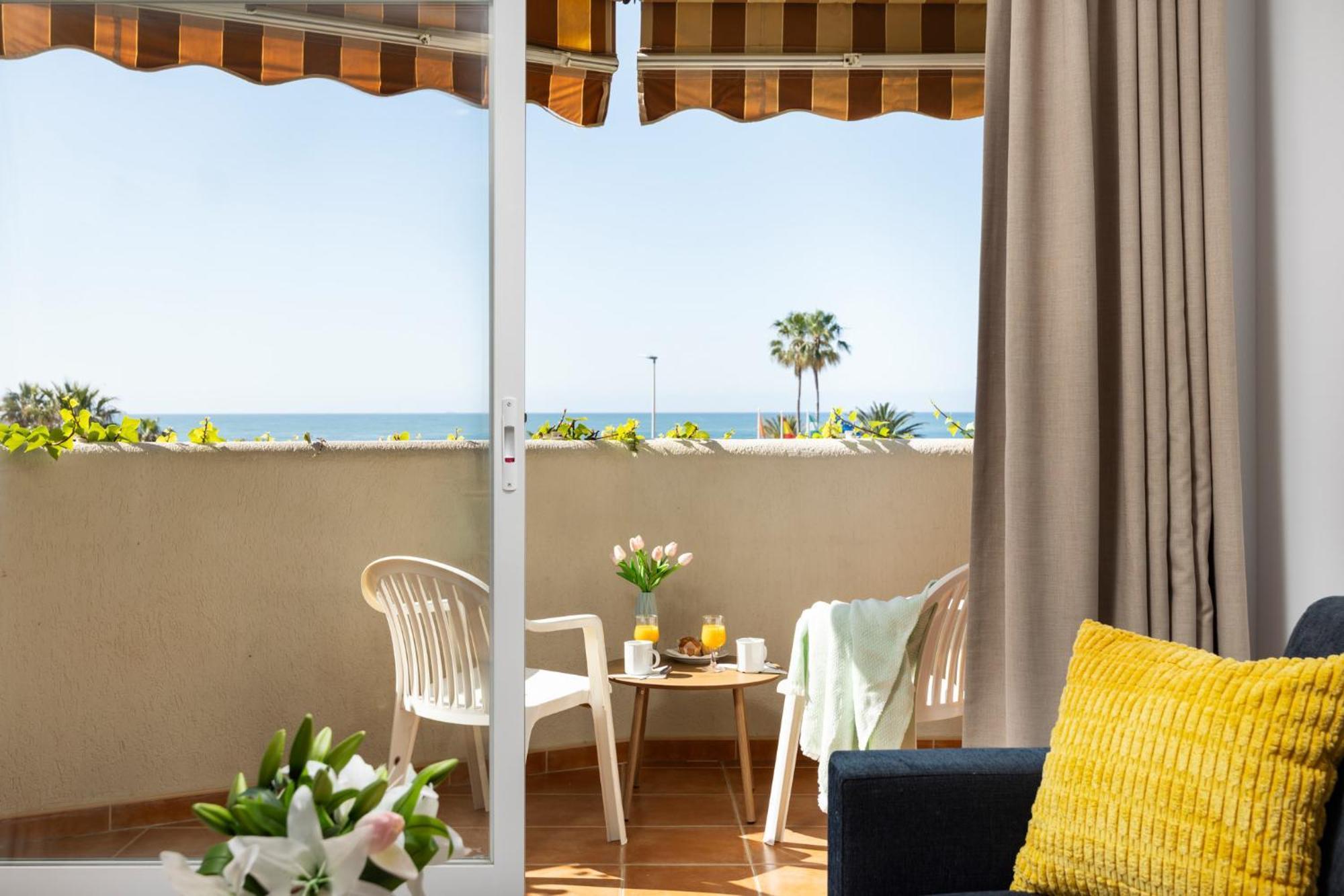 Benalbeach Premium Apartments By Alfresco Stays 贝纳尔马德纳 外观 照片